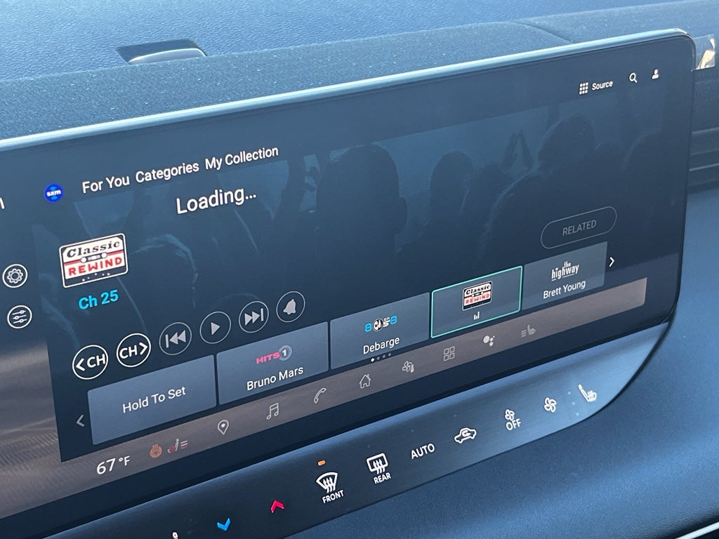 2026 Nissan LEAF Platinum+