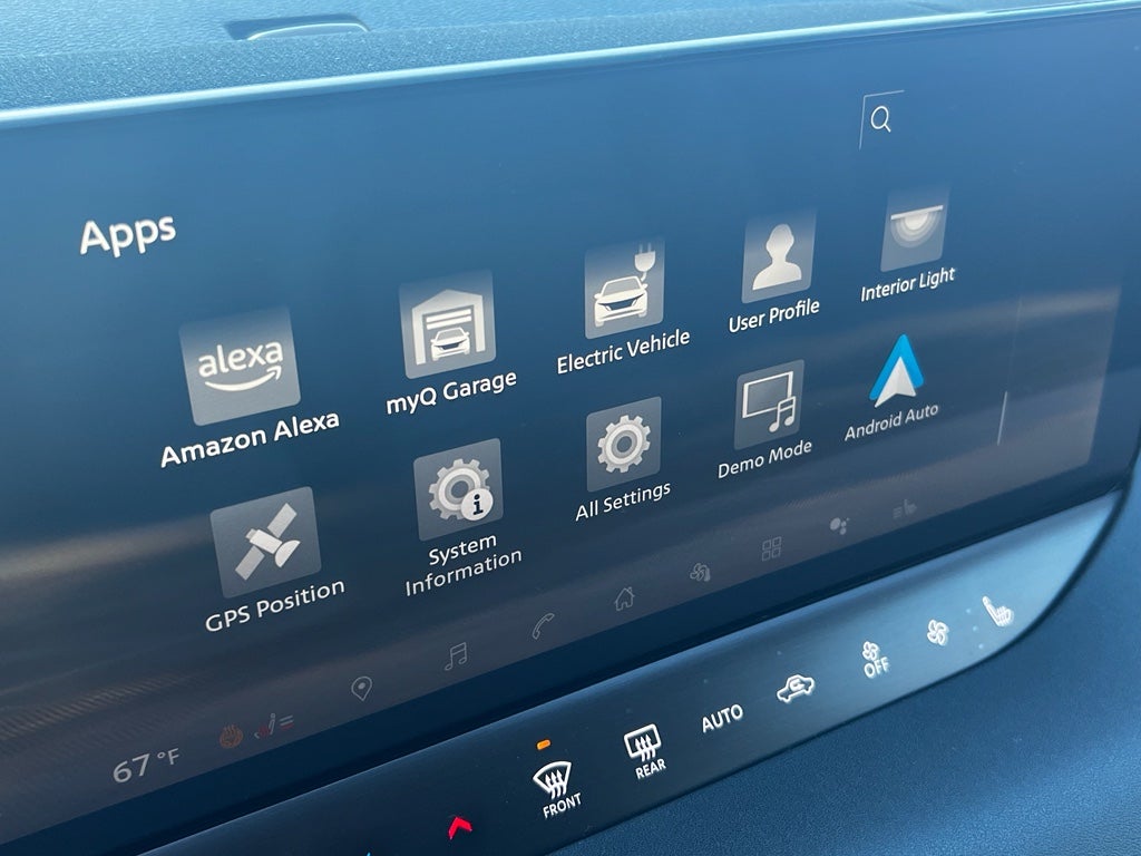 2026 Nissan LEAF Platinum+