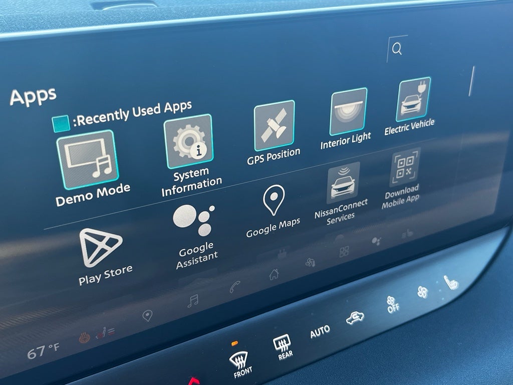 2026 Nissan LEAF Platinum+