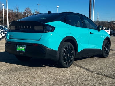 2026 Nissan LEAF Platinum+