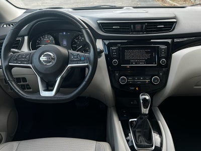 2022 Nissan Rogue Sport SL