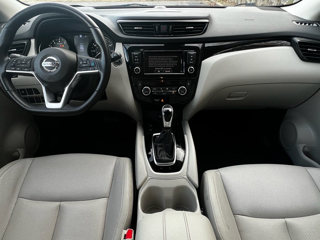 2022 Nissan Rogue Sport SL