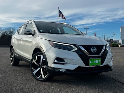 2022 Nissan Rogue Sport SL