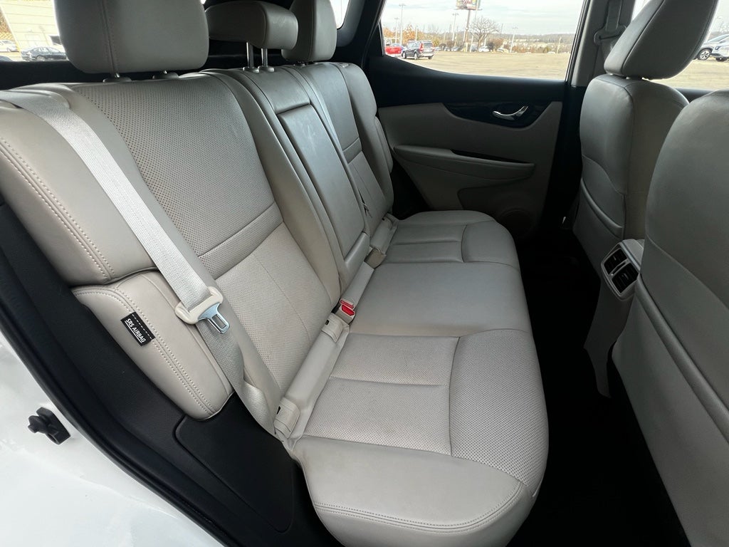 2022 Nissan Rogue Sport SL