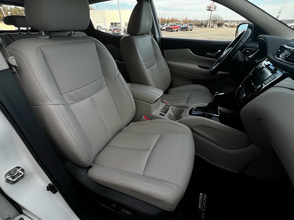 2022 Nissan Rogue Sport SL