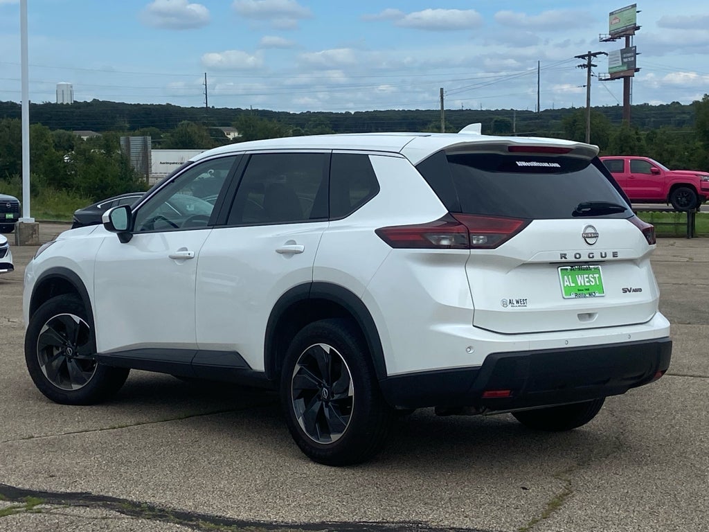2024 Nissan Rogue SV