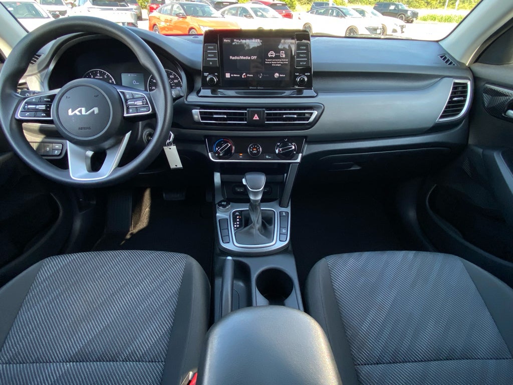 2022 Kia Seltos LX