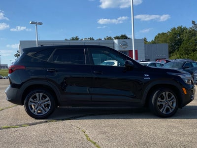 2022 Kia Seltos LX
