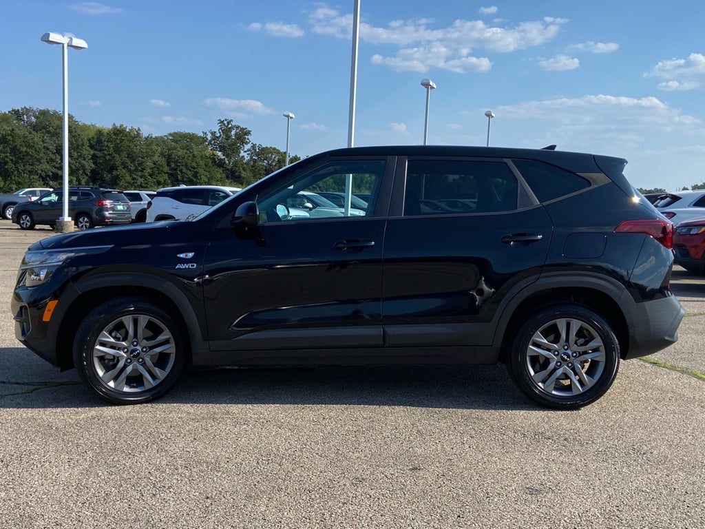 2022 Kia Seltos LX