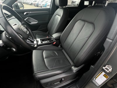 2023 Audi Q3 S line Premium