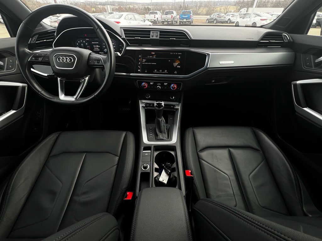 2023 Audi Q3 S line Premium