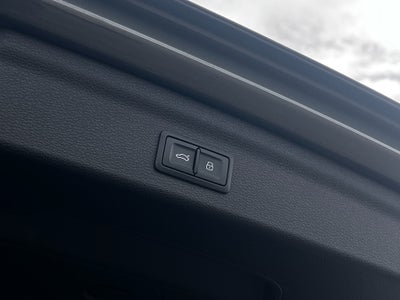 2023 Audi Q3 S line Premium