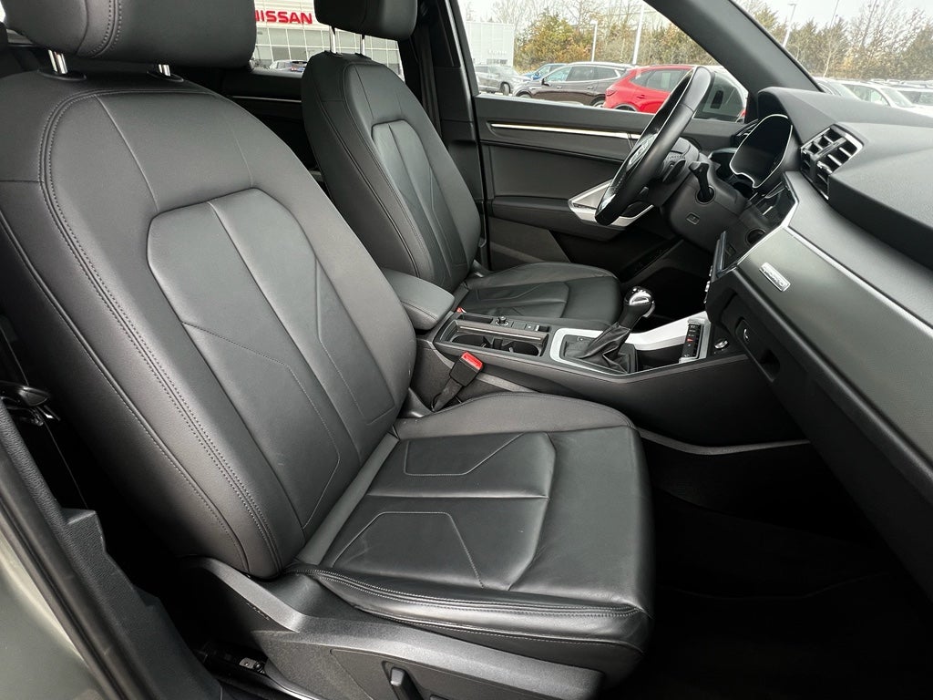 2023 Audi Q3 S line Premium