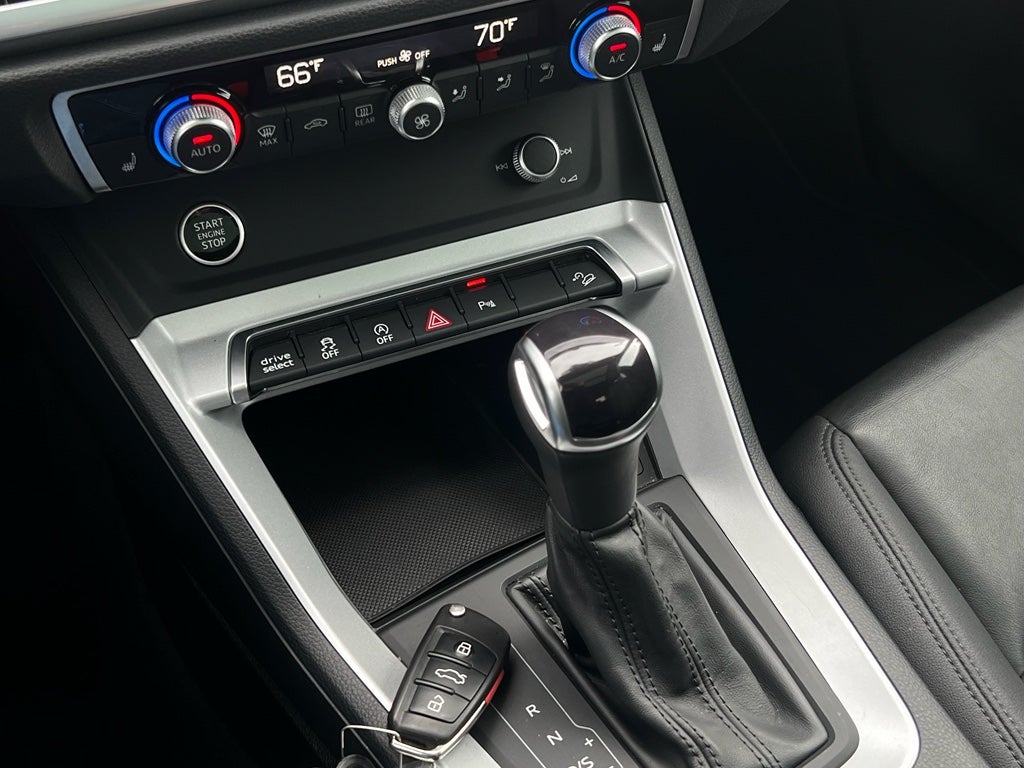 2023 Audi Q3 S line Premium